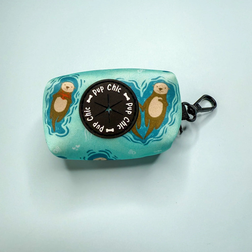 Pup Chic Boutique Poo Bag Holder - Otterly Lovely